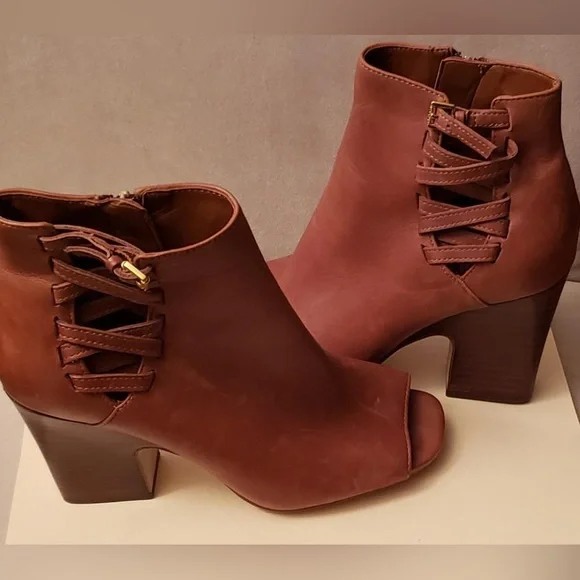 Womens Camel Ralph Lauren Boots - Picture 1 of 3